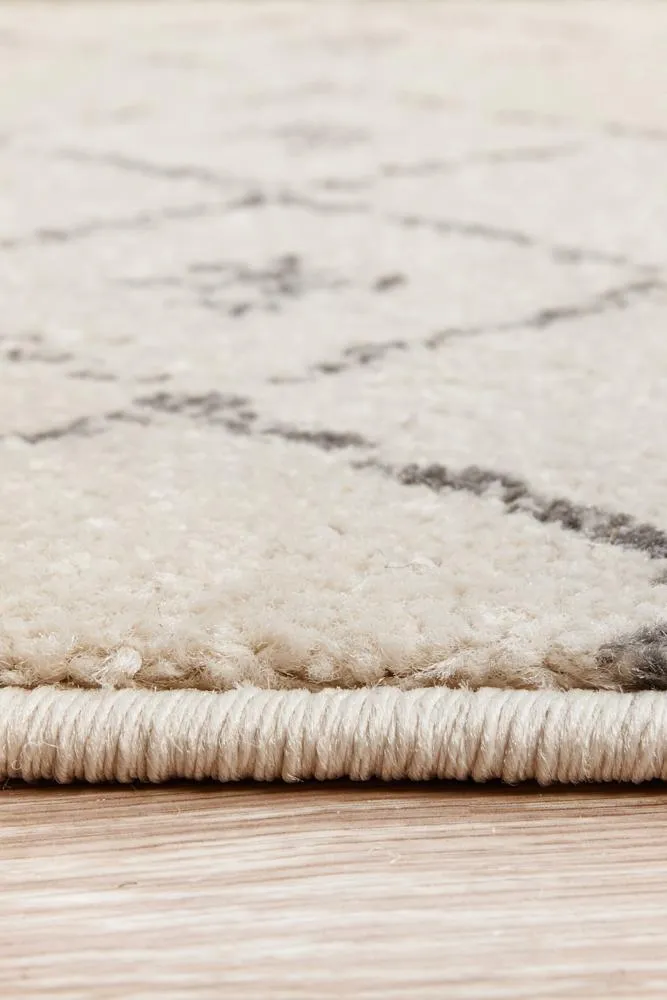 Apadana  Lily Silver Rug