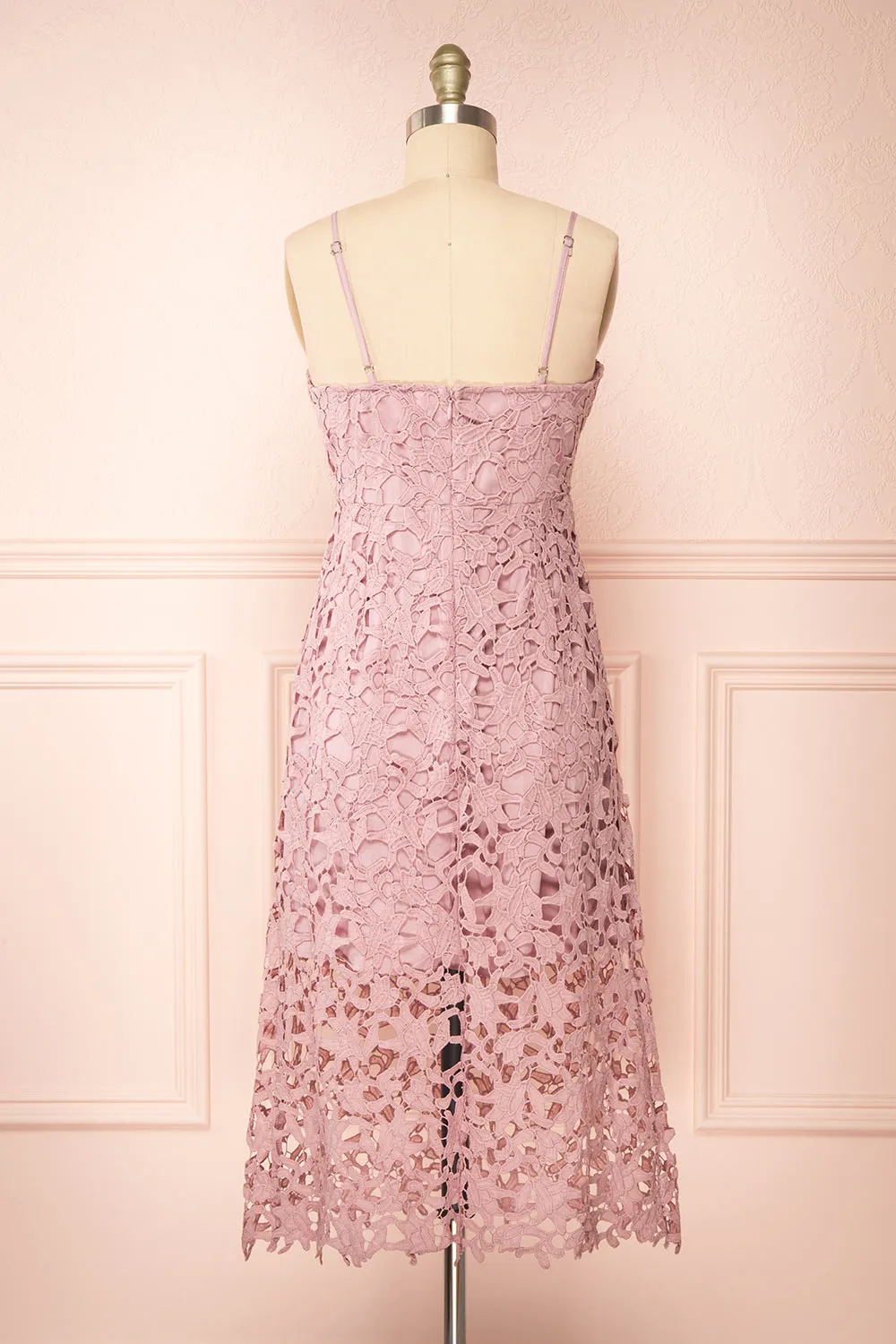 Avelina Mauve | Lace Midi Dress