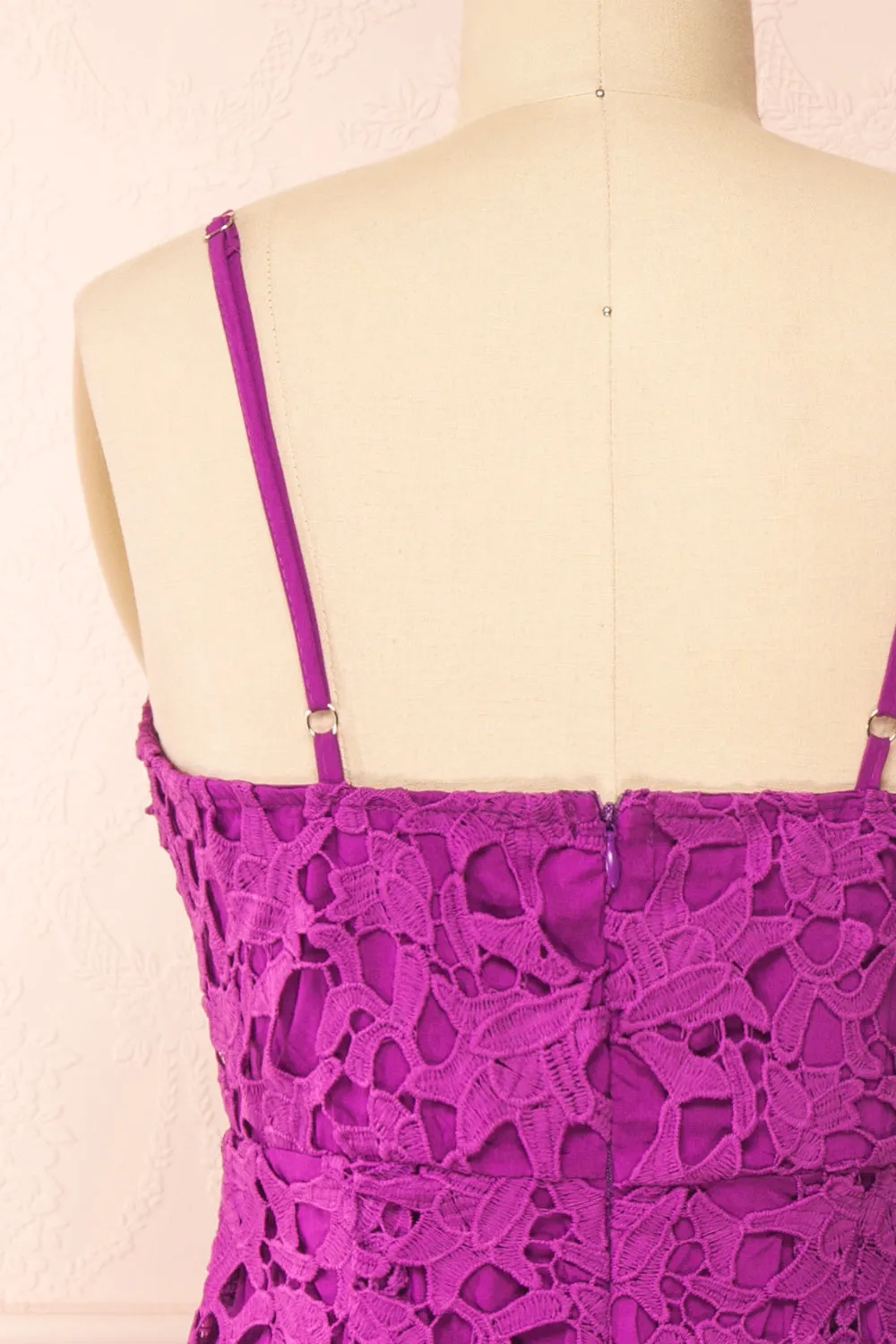 Avelina Purple | Lace Midi Dress