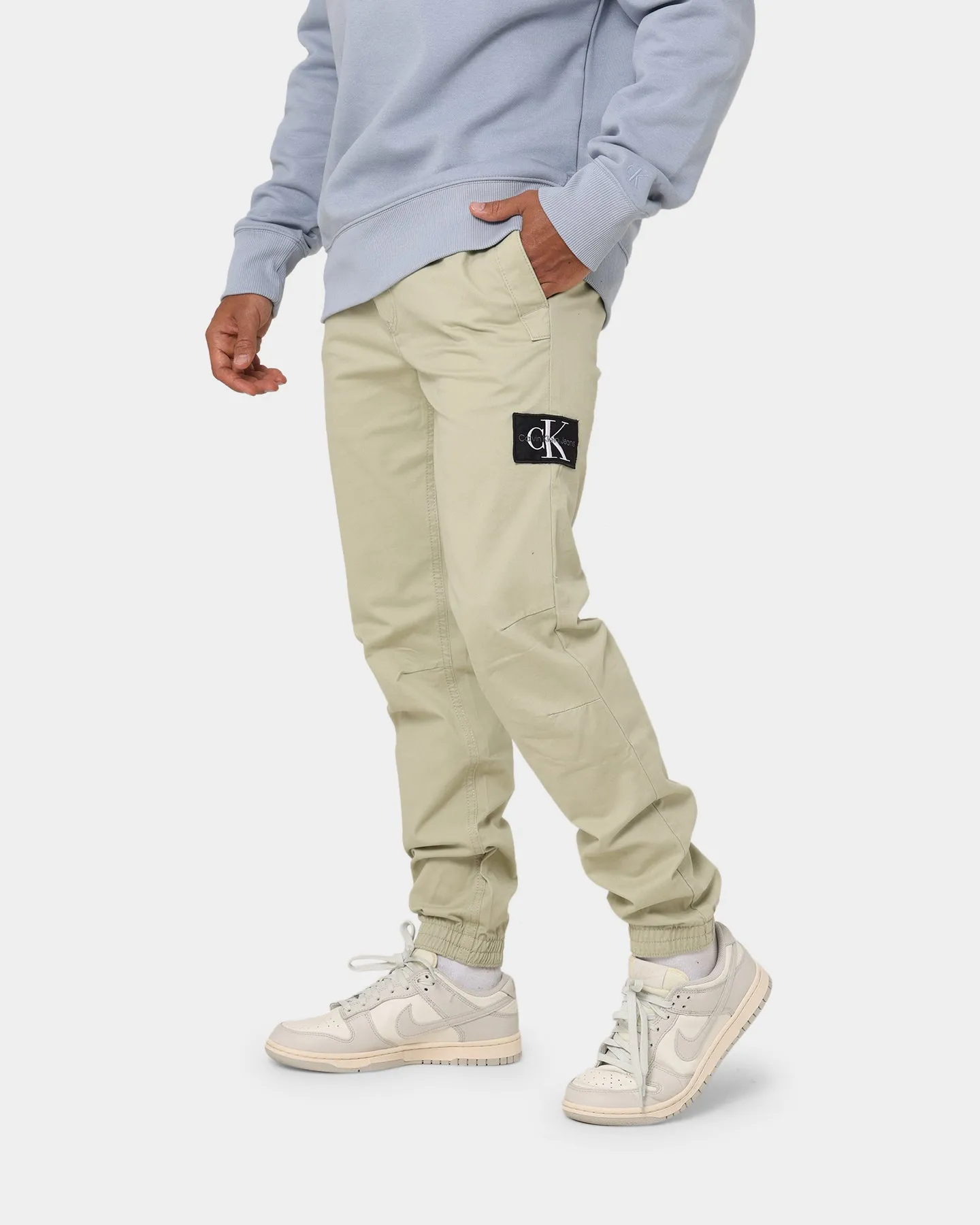 Calvin Klein Monogram Badge Casual Chino Wheat Fields