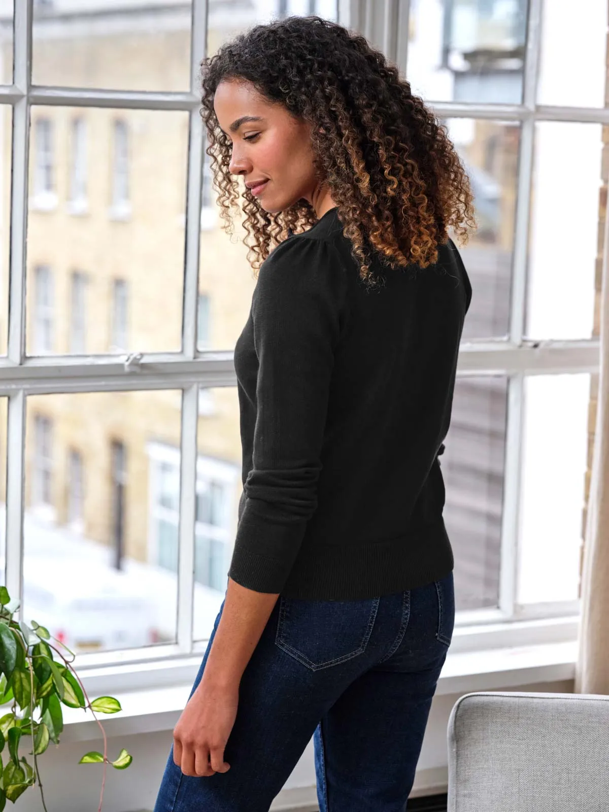 Dua Organic Cotton Henley Jumper - Black