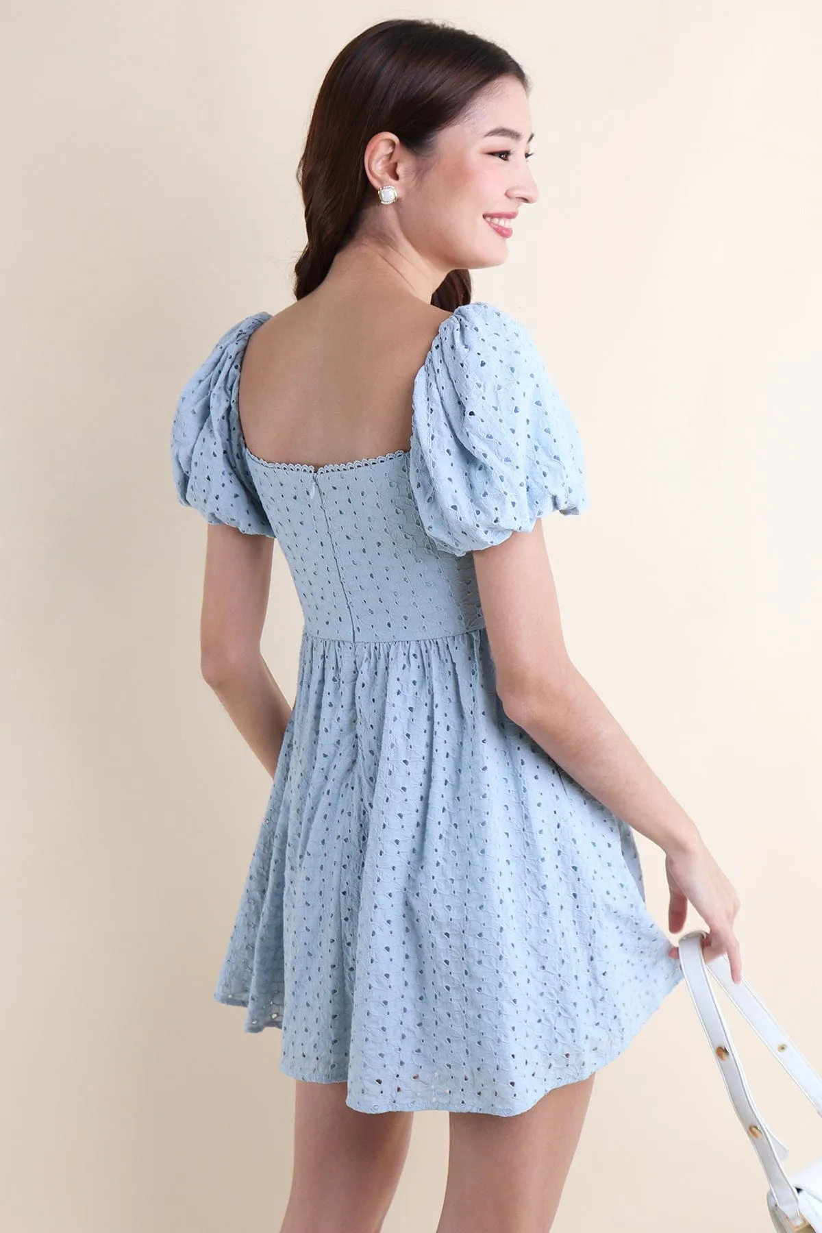 EMBER PUFF SLEEVES EYELET DRESS IN BLUE