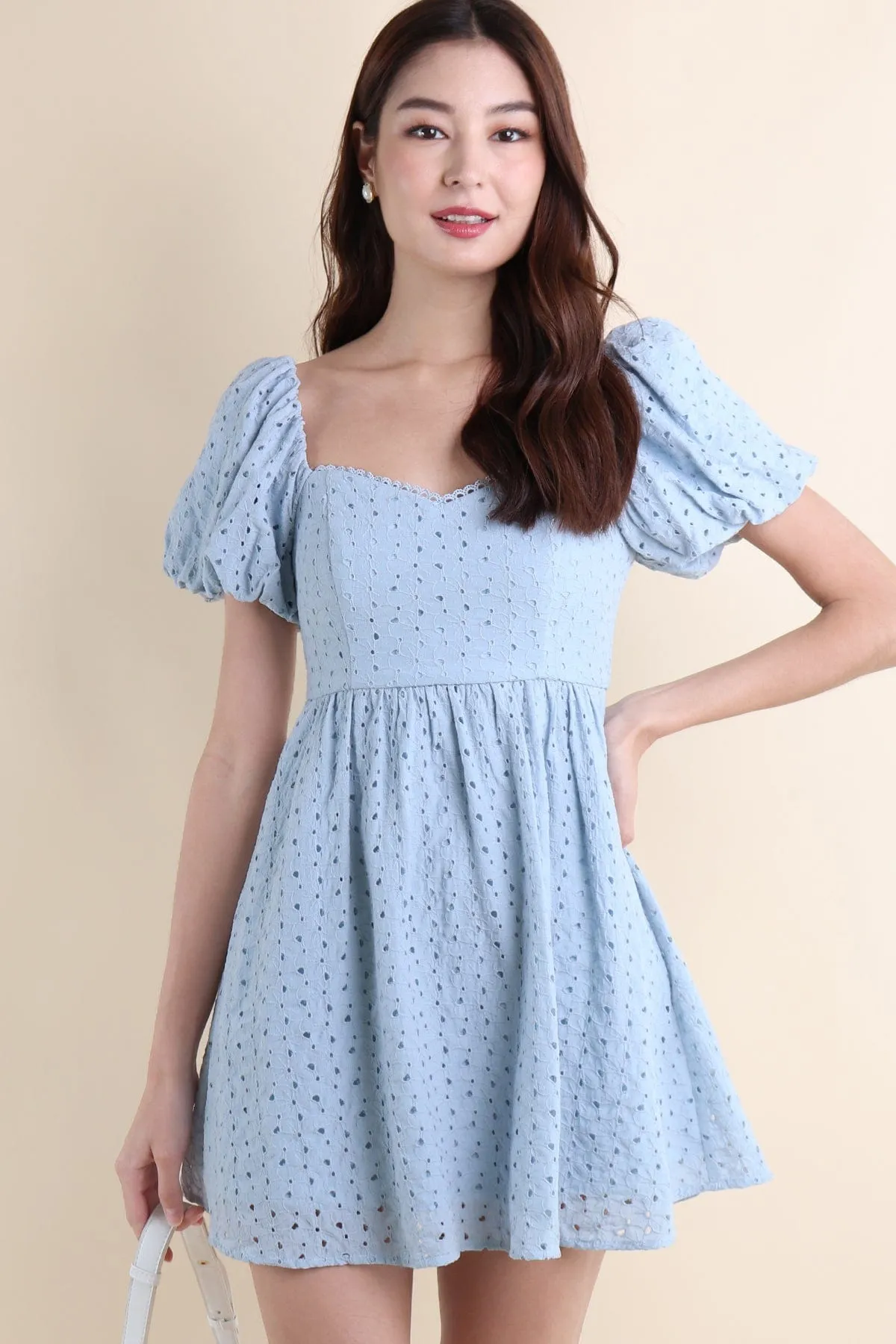 EMBER PUFF SLEEVES EYELET DRESS IN BLUE