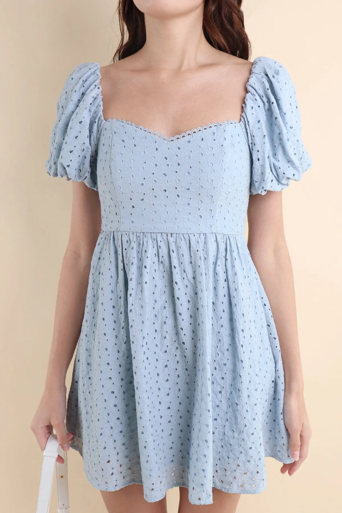 EMBER PUFF SLEEVES EYELET DRESS IN BLUE